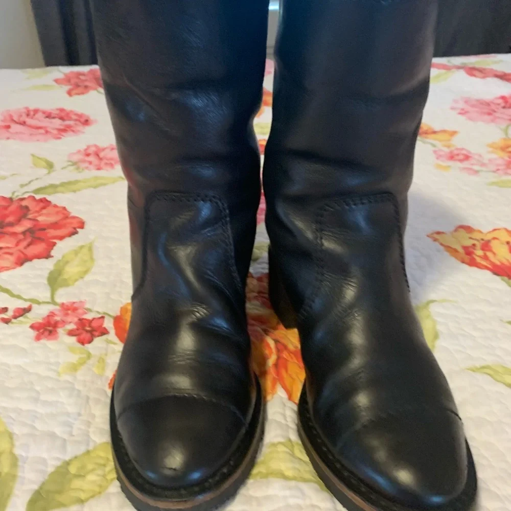 Chanel Leather Boots - Picture 2 of 14